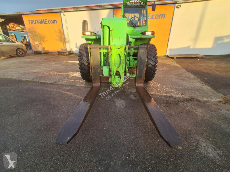 Телескопичен товарач Merlo P 101.10 HM