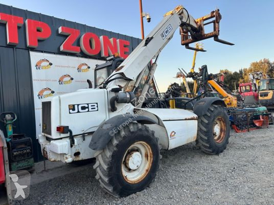 رافعة شوكية تلسكوبية JCB 528-70 à 18 500 € ht