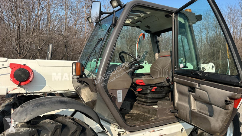 Teleskopický manipulátor Manitou MLT845