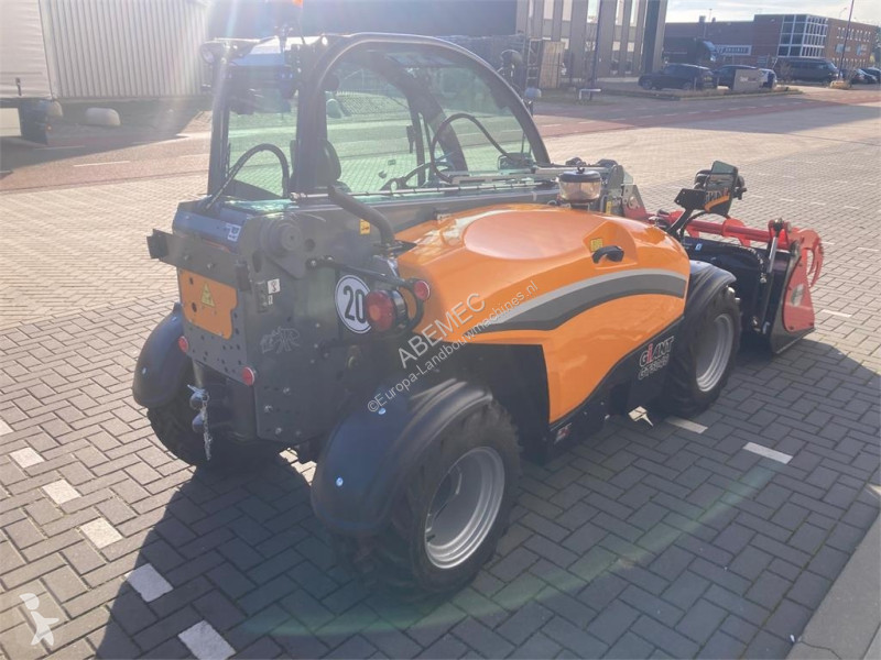Teleskoplastare Giant GT 5048 met pelikaanbak...