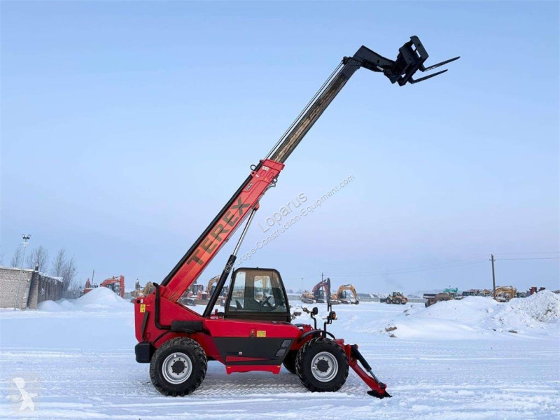 رافعة شوكية تلسكوبية Terex Telelift 3713