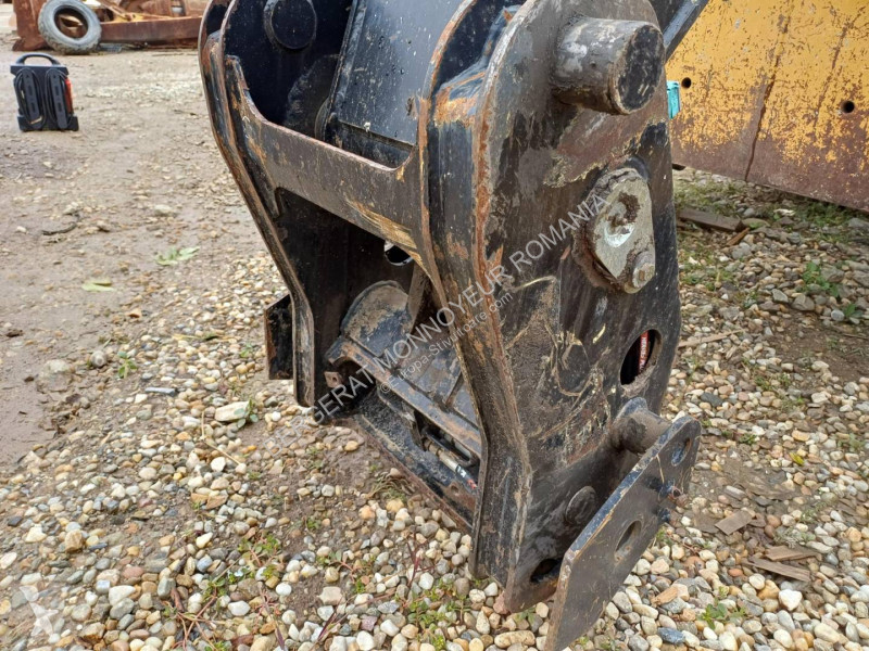 رافعة شوكية تلسكوبية Caterpillar TH414C