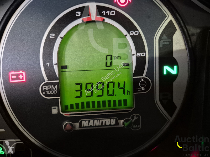 Телескопічний навантажувач Manitou Comfort - ST3B