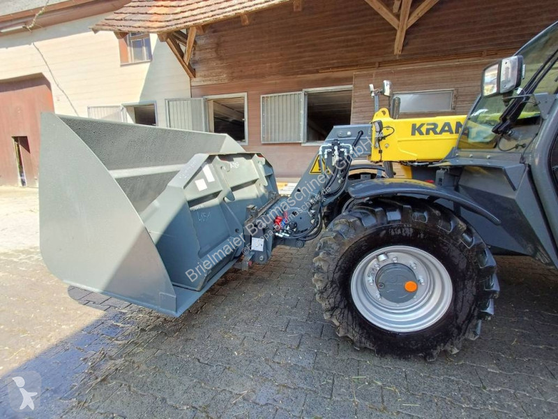 رافعة شوكية تلسكوبية Kramer 2706