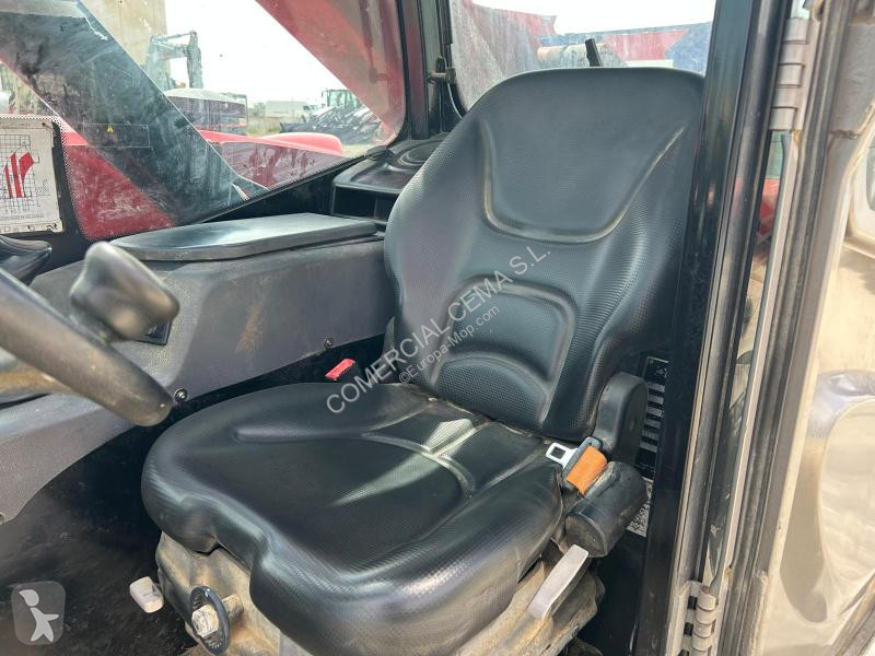 رافعة شوكية تلسكوبية Manitou CONFORT