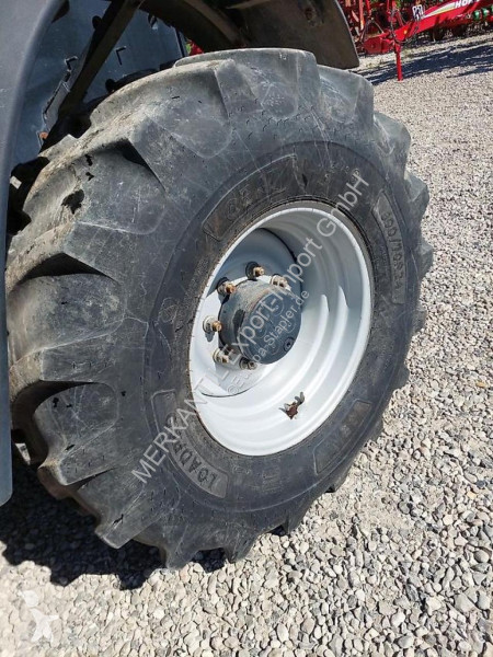 رافعة شوكية تلسكوبية Case  IH Farmlift 742