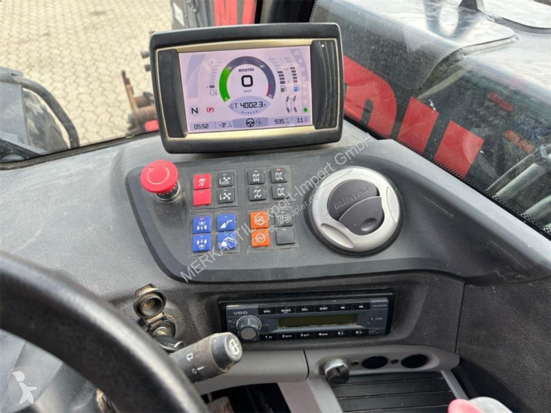 Teleskopický manipulátor Manitou  741