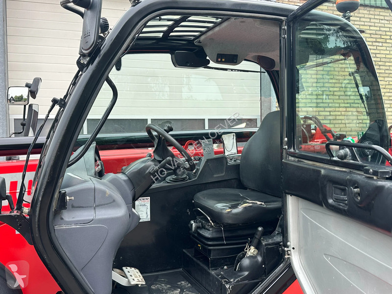 Teleskopický manipulátor Manitou MT1033