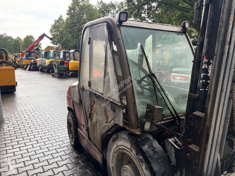 Teleskopický manipulátor Manitou MSI 35