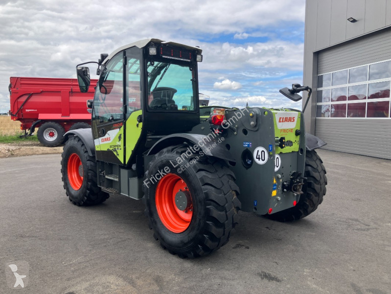 رافعة شوكية تلسكوبية Claas 741 Varipower