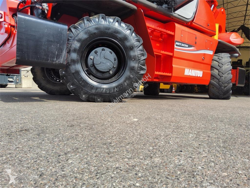 Teleskopický manipulátor Manitou MRT 2470