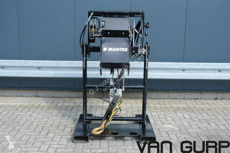 رافعة شوكية تلسكوبية Manitou W6000/25m | lier...