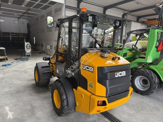 Carretilla telescópica JCB  TM 110