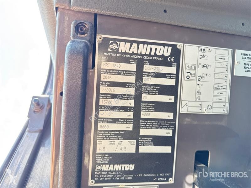 Empilhador braço telescópico  Manitou MRT1840