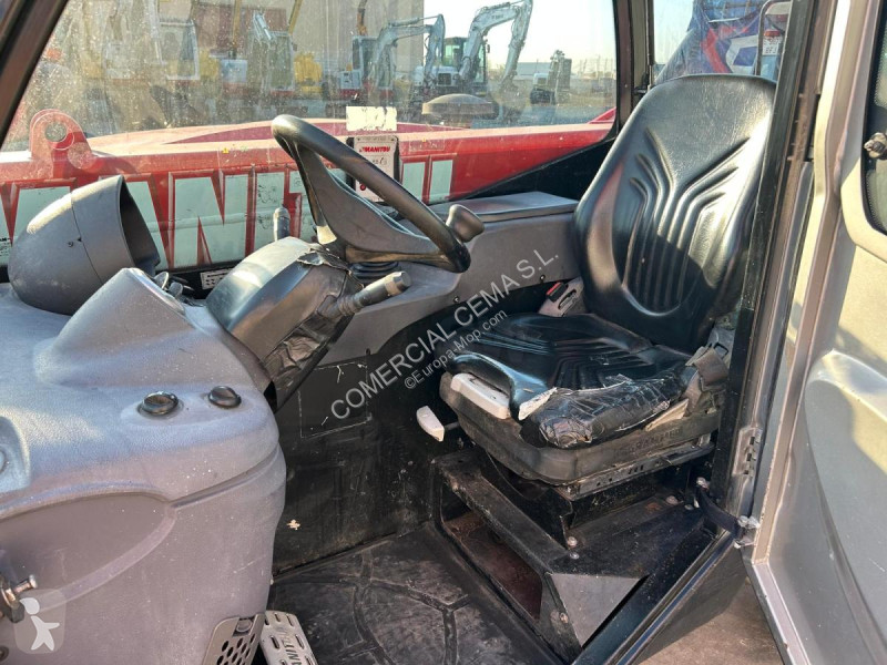رافعة شوكية تلسكوبية Manitou