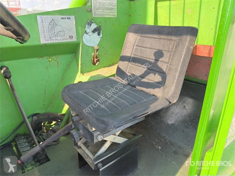 رافعة شوكية تلسكوبية Merlo SM25P Telehandler