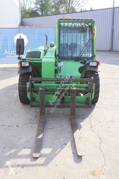 Merlo P27.6 PLUS telescopic handler