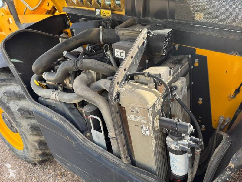 Chariot télescopique JCB
