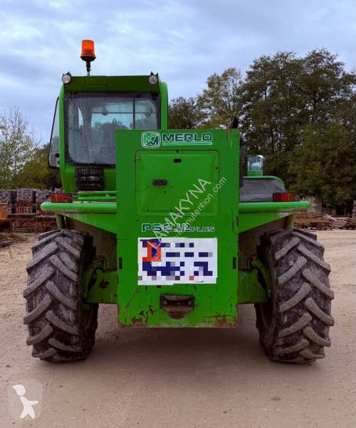 Телескопичен товарач Merlo P38-12 PLUS