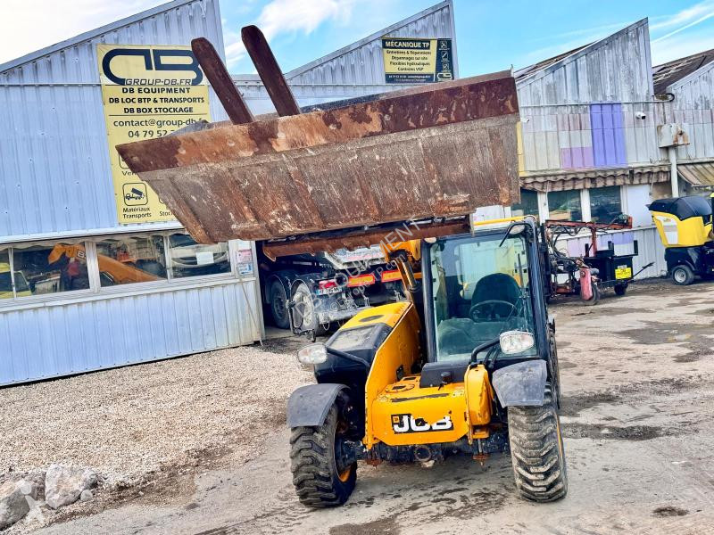 رافعة شوكية تلسكوبية JCB  525-60  Chariot...