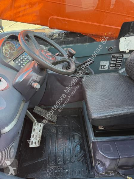 رافعة شوكية تلسكوبية Manitou  MT 1135 H