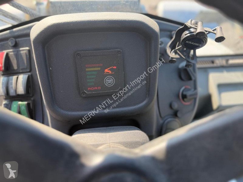 Телескопичен товарач Kramer  8095T