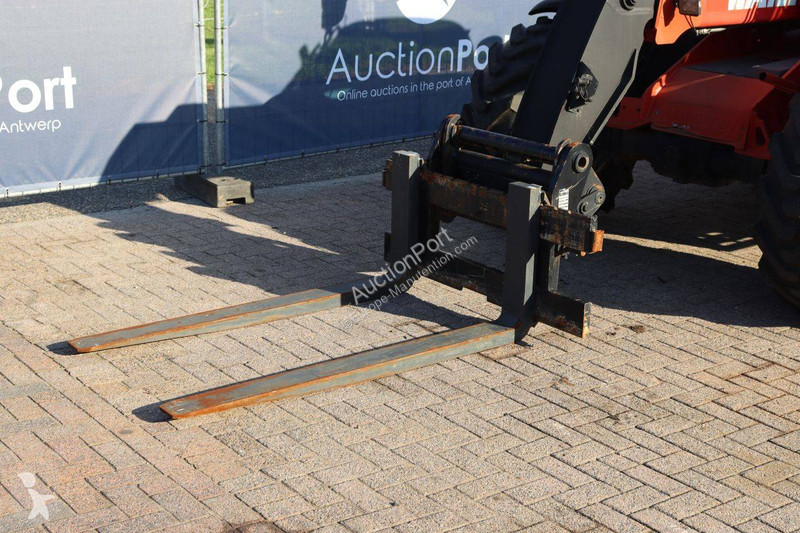 Empilhador telescópico Manitou 100D