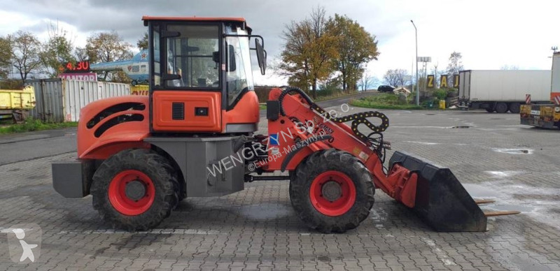 Încărcător telescopic  Ładowarka teleskopowa...