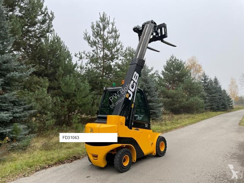 Chariot télescopique JCB