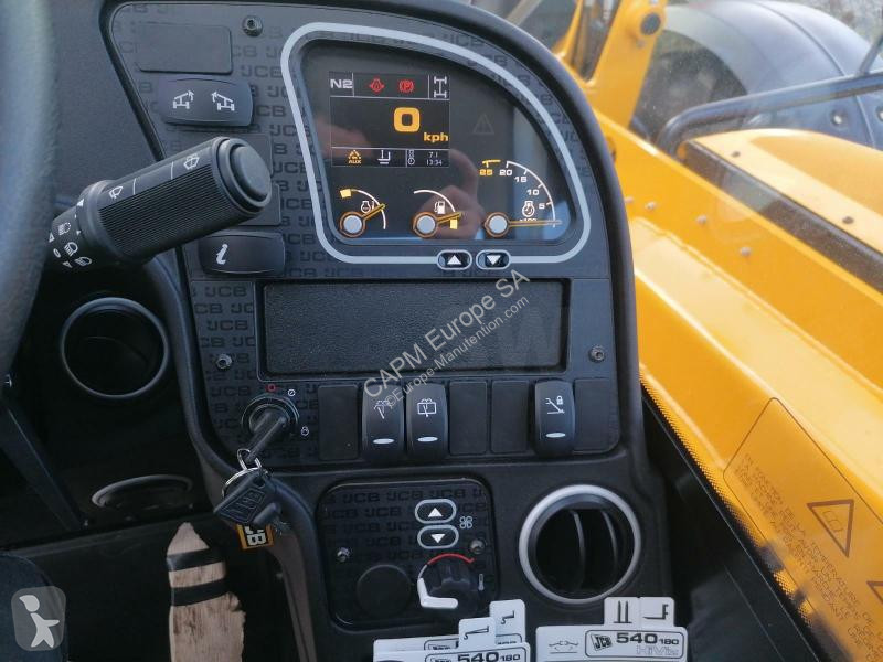 رافعة شوكية تلسكوبية JCB 540-