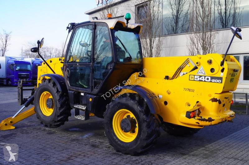 Încărcător telescopic JCB 540-200