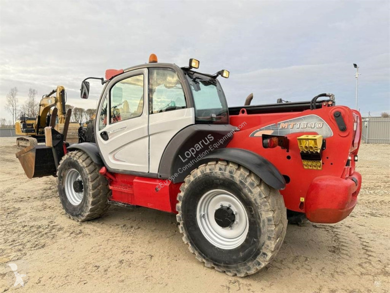 Încărcător telescopic Manitou bucket + forks