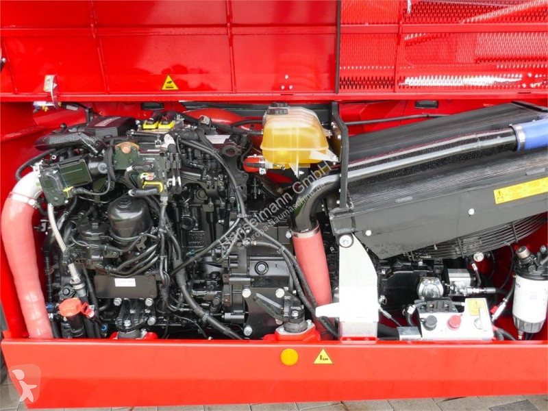 Încărcător telescopic Magni RTH 6.39 Drive