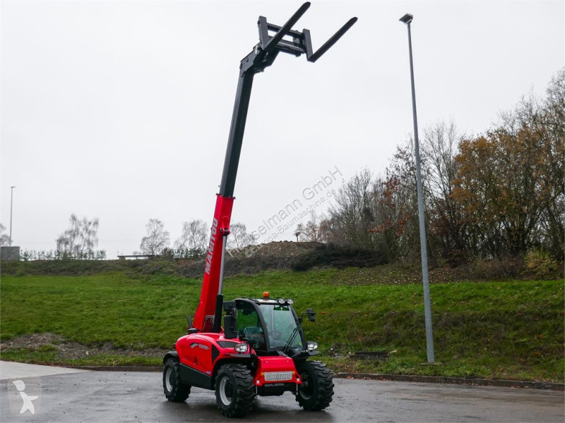 Телескопичен товарач Manitou MT 625