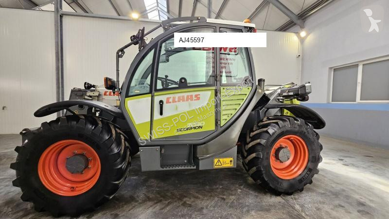Încărcător telescopic Claas 7030