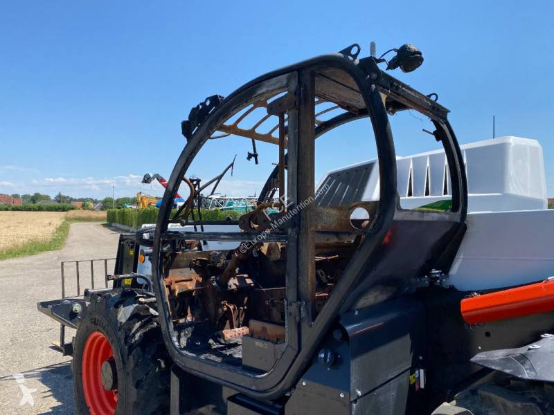 Sollevatori telescopici Bobcat T41.140SLPRB 1er...