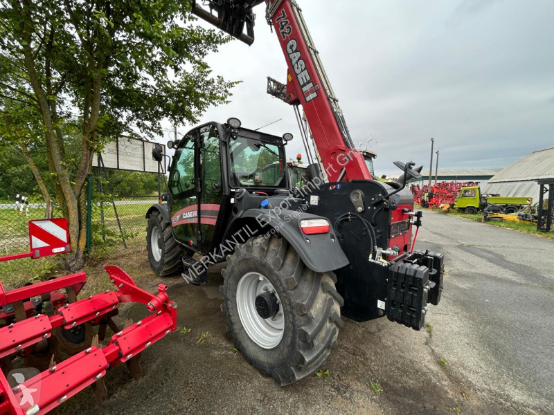 Încărcător telescopic Case  742 Farmlift