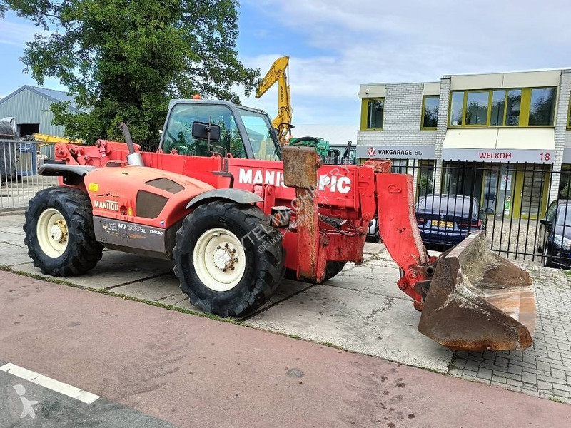 رافعة شوكية تلسكوبية Manitou MT 1337 SL T 13 m...