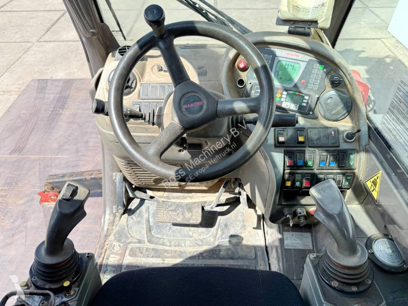 رافعة شوكية تلسكوبية Manitou MRT2150+ Privilege...