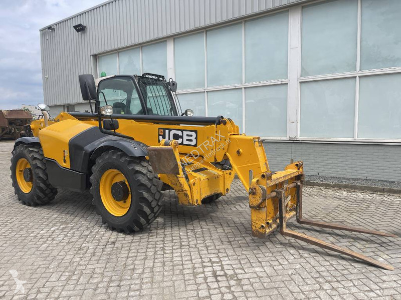 Încărcător telescopic JCB 2016