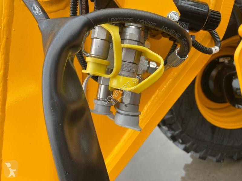 Телескопичен товарач JCB  542/70 Agri Xtra DTVT...
