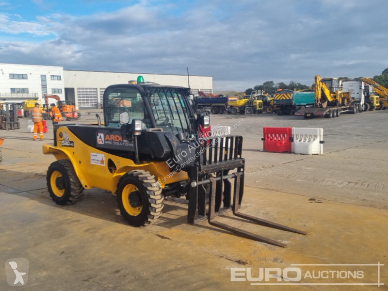 Chariot télescopique JCB 520-40