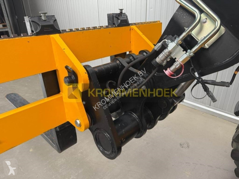 Încărcător telescopic JCB 525-60 Agri plus