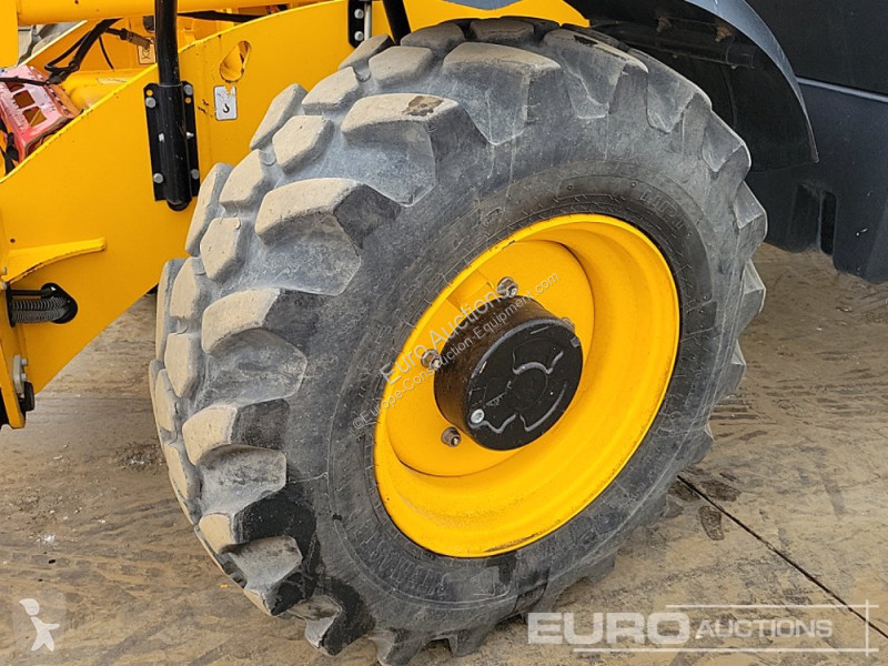 Teleskopický vozík JCB 540-170