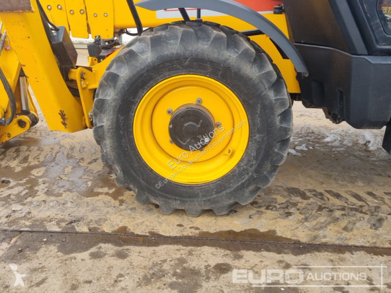 Teleskopický vozík JCB 540-170