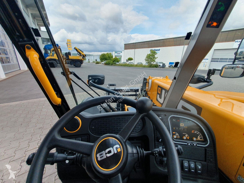 Teleskoplastare JCB 525-60 / Neufahrzeug...