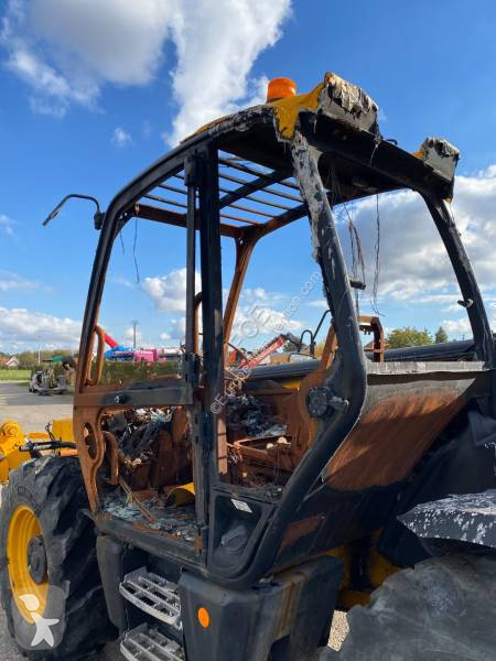 رافعة شوكية تلسكوبية JCB 540-140 -1er Main...