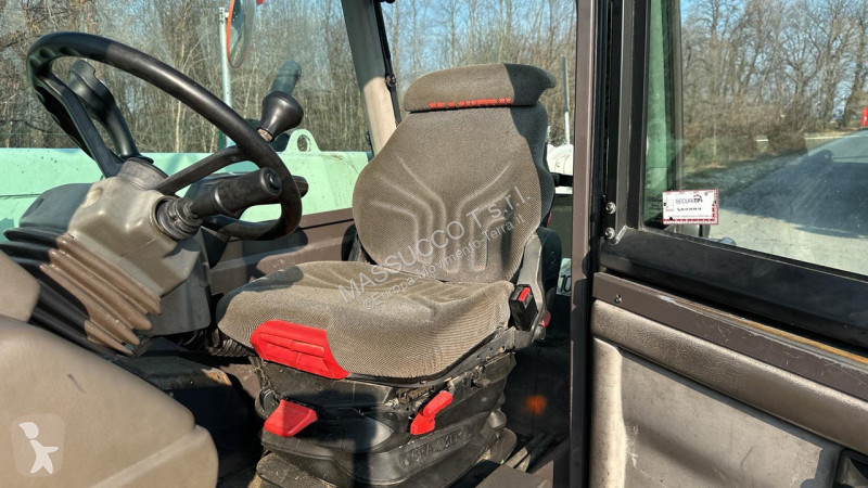 Teleskopický manipulátor Manitou MLT845