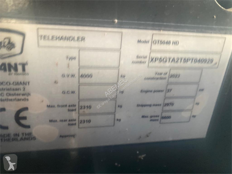 Teleskoplastare Giant GT 5048 met pelikaanbak...