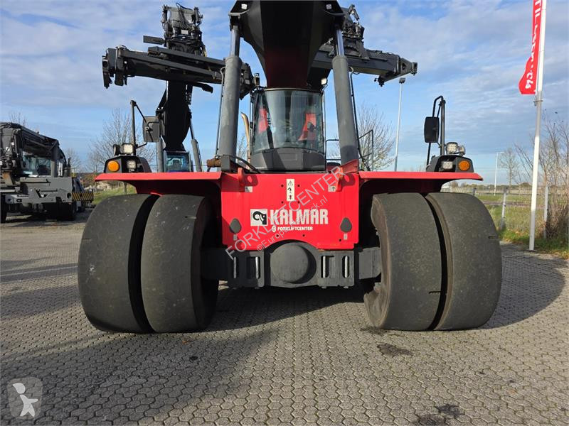 Телескопичен товарач Kalmar DRG450-60S5